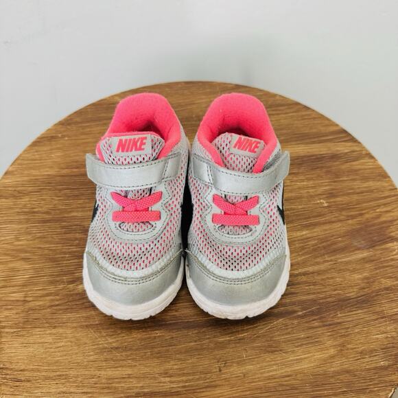 Nike Flex Experience Pink And Gray Adjustable Strap Sneaker Girls Size 6 - Picture 3 of 9